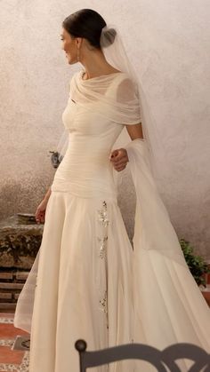 Fairytale Wedding Dress Aesthetic, Arwen Wedding Dress, Antibride Aesthetic, Sum Dresses, Medieval Wedding Dress, Wedding Lookbook, Modest Wedding Gowns, Fairy Tale Wedding Dress, Gowns Dresses Elegant