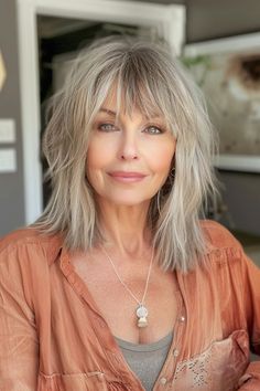 Ugly Hair Cuts, Short Wolf Haircut, Ugly Hair, Choppy Bob Hairstyles For Fine Hair, Wolf Haircut, Layered Hair With Bangs, Grey Hair Inspiration