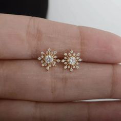 Genuine SI G H Diamond Snowflake Stud Earrings Solid 14K Yellow Gold Jewelry | eBay Diamond Ear Studs Women, Earrings Design Diamond, White Stone Studs Earrings Gold, Stone Tops Gold, One Stone Earrings Gold, Ear Tops Gold, Tanishq Earrings, Ear Tops Design, Diamond Tops Earrings