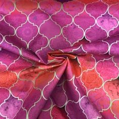 Beautiful fuschia Moroccan print fabric in shades of vibrant fuschia, coral and pink. Upholstery fabric for chairs, sofas, curtains. Perfect boho fabric. This trellis, quatrefoil, tile fabric is digitally printed and has a width of 55 inches/ 140 cm. * Width: 55 inches/140 cm. * 100% microfiber PES fabric * Digital printed * Medium weight You can use this Moroccan print fabric for all kinds of upholstery drapery purposes; chair sofa armchair upholstery. Or you can make curtains, bedspreads, acce Boho Upholstery Fabric, Sofa Boho, Pink Upholstery, Fabric For Chairs, Sofa Fabric Upholstery, Moroccan Fabric, Moroccan Print, Upholstery Fabric For Chairs, Moroccan Pattern