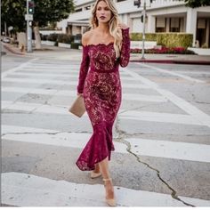 Gorgeous Elegant Dress! From The Fashion Hour Blog. No Trades Or Lowballs. N4a Blue Tulle Dress, Vici Dress, Holiday Maxi Dress, Lace Burgundy Dress, Scalloped Neckline, Ruched Maxi Dress, Trumpet Dress, High Low Maxi Dress, Beautiful Maxi Dresses