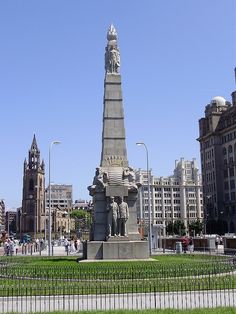 a monument in the middle of a city