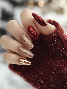 Festive Christmas Nail Colors Ideas for the Holiday Season Gold And Red Christmas Nails, Metallic Christmas Nails, Purple Holiday Nails, Latest Nail Extensions Designs, Red Holiday Nail Designs, Christmas Nails Red And Gold, Holiday Dip Nails, Holiday Nail Color, Red And Gold Christmas Nails