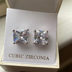 Square Cut ,Sparkly ,Stud Cubic Zirconia Silver Earrings Square Shape Diamond Earrings, Diamond Square Earrings, Classic Sparkling Crystal Earrings For Gift, Square Diamond Studs, David Yurman Earrings, Summer Wishlist, Silver Crystal Earrings, Silver Diamond Earrings, Square Stud Earrings