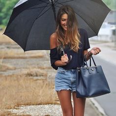 Stil Rock, Outfit Estate, Feminine Minimalist, Simple Summer Outfits, Looks Street Style, Mode Inspo, Fashion Mode, Looks Style