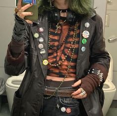 Crowcore Fashion, Punk Grunge Outfits, Metal Outfits, Alt Outfits, Punk Outfits, Alt Fashion, Grunge Goth, 90s Grunge, Swaggy Outfits