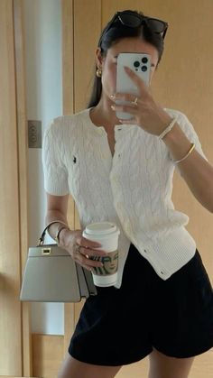 #rich girl  style# Capri Work Outfit, Study Aesthetic Clothes, Coastal Professional Outfits, Classy Lounge Outfits, Soft Feminine Outfits Summer, Danielle Pheloung Work Outfits, Elegant Outfits For School, Sports Event Outfit, Classy Lady Aesthetic