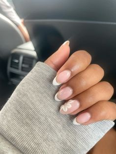 #naildesign France Nails Style, French Manicure Designs Almond Shape, Nails For Paris, Nails And Rings, Bridal Nails Designs, 6th Form, Nagel Design, Wow Nails, Girly Acrylic