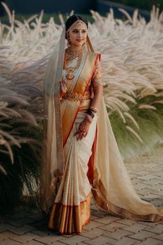 South Indian Bridal Look South Indian Bridal Sarees, South Indian Bridal Look, White Saree Wedding, Indian Bridal Look, Saree South Indian, भारतीय दुल्हन संबंधी, Engagement Dress For Bride