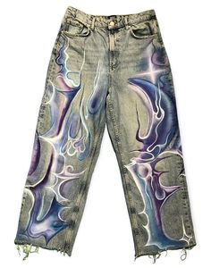 Denim Streetwear, Diy Clothes Design, Custom Jeans, Concept Clothing, Street Fashion Men Streetwear, Painted Jeans, Painted Denim, Painted Clothes