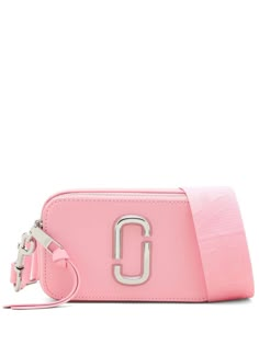 bubblegum pink leather silver-tone hardware silver-tone logo plaque adjustable detachable shoulder strap top zip fastening partitioned compartment Marc Jacobs Snapshot Bag, Girly Bags, Marc Jacobs Bag, Pretty Bags, Cute Bags, Metallic Logo, Dolce & Gabbana, Pink Leather, Pink Bag