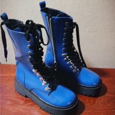 Dolls Kill Blue Combat Boot Size 5 Blue Synthetic Boots With Round Toe, Casual Blue Platform Boots, Blue Goth Outfits, Blue Combat Boots, Coraline Costume, Chunky Combat Boots, Dolls Kill Shoes, Platform Combat Boots, Goth Boots