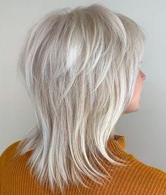 60 Most Universal Modern Shag Haircut Solutions White Medium Hairstyles, Hairstyles For 60 Year Old Women Medium Mid Length, Layered Shag Hairstyles Medium Over 50, Wispy Layered Hair, Hair Styles For Gray Hair, Lulu Hairstyles, Razor Cut Hairstyles, Shag Layered Hairstyles