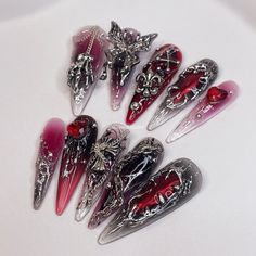 Black Fingernails, Halloween Press On Nails, Gothic Nails, Gothic Cross, Goth Nails, Aesthetic Nails, Red Nail, Stick On Nails, Manicure Y Pedicure