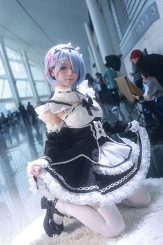 Like and follow for more! Rem Rezero, Rem Cosplay, Gesture Drawing Poses, Cosplay Maid, Poses To Draw, Poses Expressions, Cosplay Inspiration, Girls Foto, Maid Cosplay