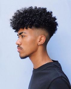 Boys Curly Haircuts, Natural Hair Haircuts, Low Fade Haircut, Taper Fade Haircut, Black Men Haircuts, Tapered Haircut