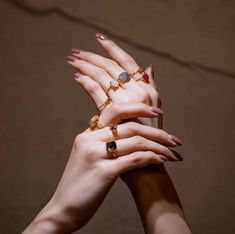 Stacked Rings Aesthetic, Stacked Rings, Rings Aesthetic, Fancy Jewellery Designs, Minimalist Accessories, Hand Model, Dope Jewelry, Jewelry Fashion Trends, Classy Jewelry