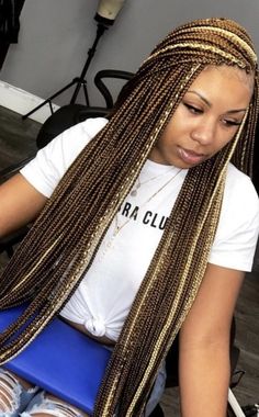 Braids Styling, Protective Hair, Long Box Braids, Girls Braids, Hair Product, Colorful Hair, African Braids, Braided Hairstyles For Black Women, Hairstyles Easy