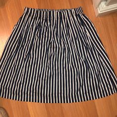 Striped J Crew Skirt. Navy And White Pleated Skirt Striped Full Skirt With Lining, Casual Striped Lined Skirt, Casual Striped Knee-length Skirt, Striped Lined Skirt For Day Out, Striped Relaxed Skirt For Day Out, Striped Beach Skirt With Lining, Striped Lined Skirt For Beach, Striped Lined Skirt For The Beach, Casual Striped Midi Skirt