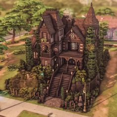 🖤 Base Game Dark Manor 🖤 I'm so happy that there are now some new color variations for many items in the base game. Building is twice as much fun! I'm hoping for a few more plants in the BaseGame at some point haha, but I don't think that'll happen. 🖤🌲🌇🖤🌲🌇🖤🌲🌇 This Victorian house on an overgrown hill has three bedrooms and is fully furnished. The furnishings are decorated in dark and heavy tones. 🖤🌲🌇🖤🌲🌇🖤🌲🌇 #thesims4builds #thesims4homes #showusyourbuilds #sccregram #somesimlishbuild #sim... Sims Room Layout, Sims 4 Cool House, Dark Academia Bloxburg House Interior, Sims 4 Cc Terrarium, House Plans Sims 4 Layout, Sims 4 Decor Inspiration, Large Sims 4 House, Sims Mansion Ideas