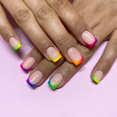 Neon Powder Nails, Neon Powder Nail Art, Dip Ideas, Palm Nails, Fall Eye Makeup, Natural Nail Designs, Pretty Nail Art Designs, Colorful Nail Designs, Pretty Nail Art