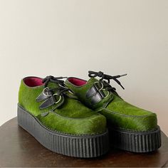 Incredible Double Platform Marty Creeper Underground Loafers In Collaboration With Molly Goddard. Made With Green Genuine Pony Hair. Excellent Preowned Condition. They Come In Original Box And With Dust Bag. Size Uk 7 So They Fit Like A Us 9. Underground Creepers, Shoo Fly, Pony Hair, Style Guide, Black Green, Flat Shoes Women, Style Guides, Loafer Flats