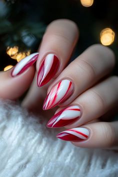 Red Nails With Candy Cane Accent, Candy Cain Nail, Acrylic Nails Candy Cane, Candy Cane Swirl Nails, Short Candy Cane Nails, Holiday Acrylic Nail Designs, Candy Cane French Tips, Pink And Red Nails Christmas, Candycane Nailart