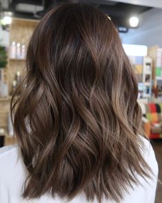 Hair Shades, Brown Tones, Hair Inspiration Color, Hair Inspo Color, Light Brown Hair, Hair Color Trends