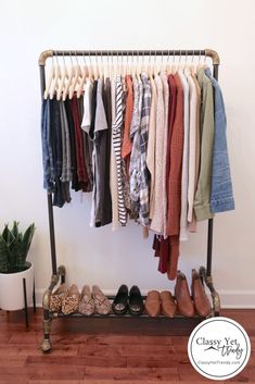 My Fall 2019 Capsule Wardrobe clothes rack full Vinter Mode Outfits, Neutral Capsule Wardrobe, Classy Yet Trendy, Capsule Wardrobe Ideas, Capsule Closet, Minimalist Capsule Wardrobe, Travel Capsule Wardrobe, Spring Capsule Wardrobe, Winter Capsule Wardrobe