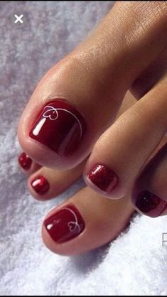 Easy Toe Nail Designs, Simple Toe Nails, Pedicure Designs Toenails, Gel Toe Nails, Toe Nail Color, Pretty Toe Nails, Cute Toe Nails, Summer Toe Nails