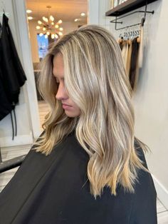 Subtle Shadow Root Blonde, Blond Hair For Fall, Full Lowlights On Blonde Hair, Highlight For Dirty Blonde Hair, Low Highlights For Blonde Hair, Heavy Partial Highlights Blonde, Blonde Hair That Grows Out Well, Teddy Blonde Highlights, Blonde To Dirty Blonde