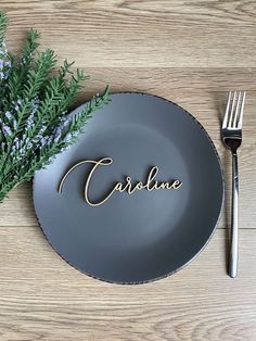 "This listing is for these beautiful Wooden Place cards ITEM DETAILS PLACE CARDS + Size is - Each name with vary in length depending on how many letters it has in it, the rough height of each name is 3.5-4.5 cm and are 8-15 cm long , perfect size for a dinner plate! +The materials I use is MDF 5 mm thick - Unpainted wood (dark wood ) and Plywood 3 mm thick (light wood ) - Natural Wood +Color - Gold, Silver, Copper ,Black ,Unpainted wood ,Natural Wood + We paint names on all sides +Used Trendy fo Plate Name Tags Place Cards, Simple Wedding Place Settings Buffet, Wooden Name Place Cards, Wood Name Place Cards, Wooden Place Names Wedding, Guest Place Cards Wedding, Wooden Place Cards, Wooden Place Names, Wedding Name Plate