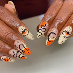 Halloween Nail Art Easy, Nail Art Halloween, Halloween Manicure, Halloween Nails Easy, Halloween Acrylic Nails, Cute Halloween Nails, October Nails, Black Nail