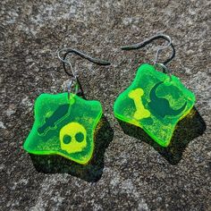 Slime Earrings, Nerdy Jewelry, Gelatinous Cube, Crazy Earrings, Armor Helmet, Green Dangle Earrings, Geeky Clothes, Cube Earrings, Geek Jewelry