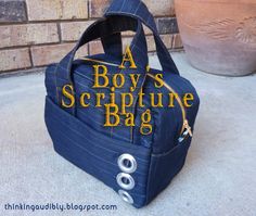 Thinking Audibly: A Boy's scripture bag Easy Sew Projects, Simple Sewing Patterns, Purses To Sew, Bible Cases, Lds Baptism, Bible Bag, Handmade Fabric Bags