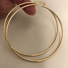 New! Made With 5 Layers Of Solid 18k & 24k Gold Won’t Tarnish Hypoallergenic, Nickel Free Tags~ Arracadas De Oro Arracadas Grandes Arracadas De Mujer Big Hoops Gold Hoop Earrings Big, Good Hoop Earrings, Pretty Piercings, Large Gold Hoop Earrings, Gold Hoops Earrings, Jewelry Wishlist, Lavender Earrings, Chevron Earrings, Big Hoop Earrings