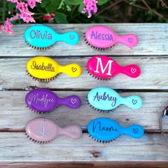 Personalized Mini Wet Brushes for Girls, Hairbrush with Name, Dance Favors, Dance Team Gifts, Cheer Team Gifts, Cheer Favors, Party Favors These adorable personalized MINI wet brushes make a great gift for so many different occasions!  They are perfect for: -Teenage Girl Gifts/Favors -Birthday Party Favors -Bridal Party Gifts -Dance and Cheer Team Gifts -Stocking Stuffers -Easter Basket Stuffers -Valentine's Day Gift -Spa Parties -Flower Girls -Kids Travel Gifts The list is endless!  ♥ SIZE: 5.5 Cheer Favors, Guard Gifts, Cheer Team Gifts, Dance Team Gifts, Business Diy, Easter Basket Stuffer, Cheer Team, Wet Brush, Dance Team