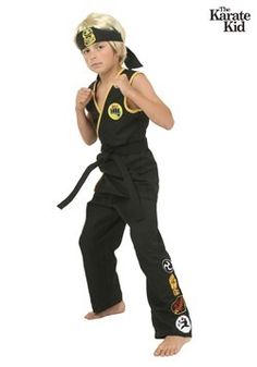 the karate kid costume is ready for action