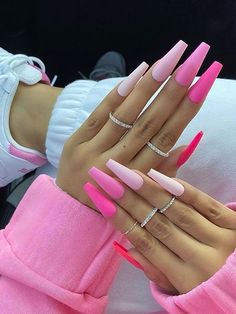 Nails Guide, Acrylic Nails Natural, Cute Pink Nails, Pink Ombre Nails, Summer Manicure, Manicure Ideas, Pink Nail