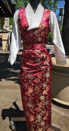 Tibetan Silk Chuba: #30 Sikkim Traditional Dress, Tibet Clothing, Tibetan Chuba, Bhutanese Clothing, Tibetan Wedding, Tibetan Clothes, Tibetan Dress, Tibetan Clothing, Tibetan People