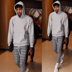 Plaid Pants Men Outfit, Athlete Fits, Plaid Pants Men, Fashion Samples, Mens Plaid Pants, Swaggy Fits, Plaid Pants Outfit, Kelly Oubre, Plaid Pant