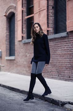 Grey Jeans Outfit, Black Boots Outfit, Vogue Knitting, Outfit Winter, Garter Stitch, Inspiration Mode