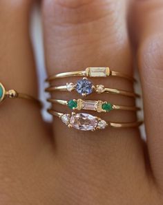 P I N T E R E S T @melodye10✨ http://www.pinterest.com/melodye10/ Knuckle Ring, Bohol, Hand Holding, Fashion Ring, Crystal Rings, Boho Rings, Bling Bling, Cute Jewelry