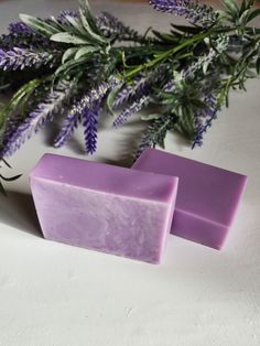 Lavender soap made with all natural Ingredients:  Shea butter base, organic avocado oil, lavenders essential oil, mica powder . Lavender soap are great for all skin types, including sensitive skin. WEIGHT: Each soap weights approximately 4 oz. These soaps are handmade so there may be slight variations in color, size and weight. For a longer lasting bar, keep your soap in a dry and ventilated area after use. Formulated Without --Synthetic fragrance --Aluminum --Palm Oil --Parabens --Phthalates --Sulfates Each bar packeting in mini box. All my soaps are hand made by me and has original design with natural dried lavenders. SHOP LINK: Click here to see other items in my shop https://www.etsy.com/shop/IvannaWreaths *Also I'm open for your custom orders for  birthday party , baby shower , mother Melt And Pour Lavender Soap, Lavender Soap Design, Purple Soap, Lavender Hand Soap, Lavender Soap Bar, Lavender Bath, Mini Box, Shea Butter Soap, Lavender Soap