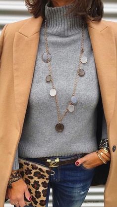 Classic Camel Blazer, Grey Turtleneck, Skinny Jeans, Leopard Clutch & Fashion Jewelery #Class Fall/Winter Fashion Fashion For Work, Trendy Womens Fashion, Pijamas Women, Over 50 Womens Fashion, Womens Fashion For Work, Fashion Over 50