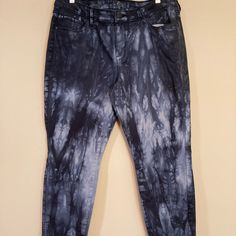 Black Tie Dyed Jeggings. New Without Tags. Sits Just Below The Waist. Ankle Length. Dye Denim, Tie Dye Denim, Denim Jeggings, Black Tie Dye, Jean Jeggings, Tie Dyed, Black Tie, Jeggings, Ankle Length