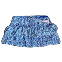 Nwt Wild Fable Blue Floral Pull On Drawstring Skirt Or Top Womens Size L Large This Can Be Worn As A Skirt Or As A Strapless Top. This Is New With Tags. No Signs Of Use Or Flaws. Pictures Are Of Actual Item You Will Receive. Measurements: Waist- Approximately 18 In. Length- Approximately 15 In. Fast Shipping With Usps Tracking. Please Let Me Know If You Have Any Questions. Thanks! Dskb4 Casual Summer Swim Skirt With Ruffled Details, Blue Ruffled Skirt Bottoms For Summer, Blue Stretch Casual Swim Skirt, Blue Stretch Swim Skirt Casual Style, Casual Blue Stretch Swim Skirt, Blue Ruffled Skort For Beach, Blue Tiered Mini Skirt With Elastic Waistband, Blue Mini Bottoms With Elastic Waistband, Blue Mini Skort With Elastic Waistband