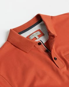 Menswear Details, Polo Shirt Outfits, Smart Casual Wardrobe, Polo Shirt Style, Orange Tops, Polo Shirt Design, Polo Design, Tshirt Design Men