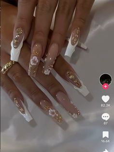 Rhinestone Design Nails, Champagne Rhinestone Nails, Birthday Nails Gems, Xl Acrylics, Nails Acrylic Extra, Gold And White Acrylic Nails, Senior Nails Ideas, White Bling Acrylic Nails, Nails With Gemstones