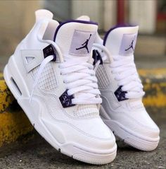 Pretty Sneakers, Nike Shoes Girls, Nike Fashion Shoes, Jordan 4s